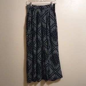 NWOT black maxi skirt